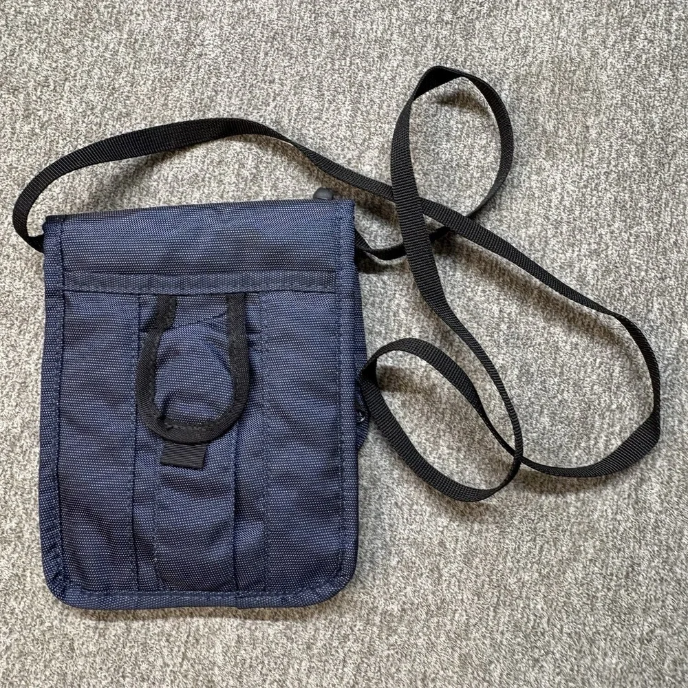 Vintage Nike Crossbody Bag Travel PouchMens Blue Gorpcore Techwear Wallet Y2K